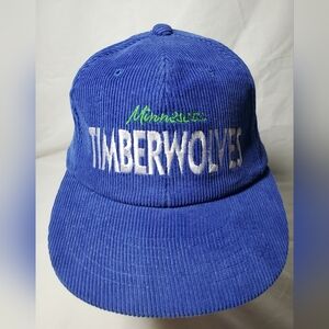 Minnesota Timberwolves Vtg Starter/NBA Corduroy Embroidered Snapback Hat